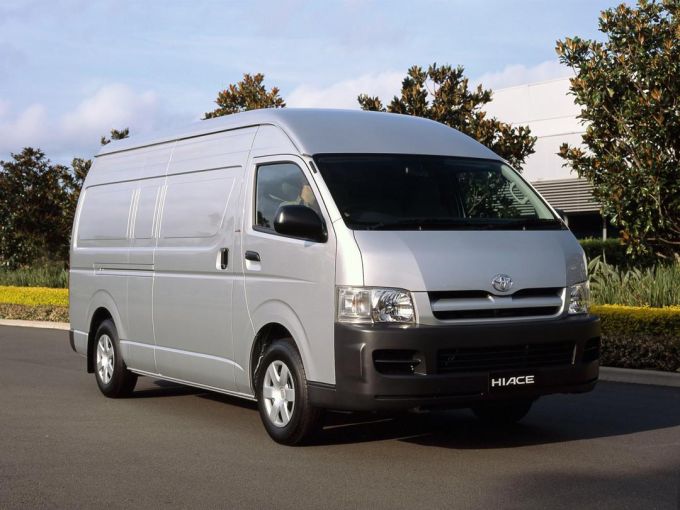 Toyota Hiace 